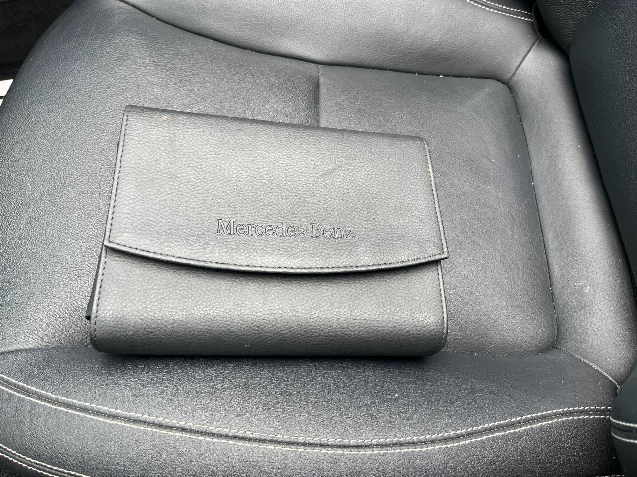 Used 2012 Mercedes-Benz SLK 350 image 40