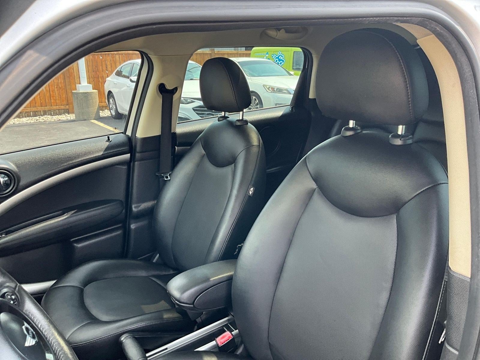 Used 2014 MINI Cooper Countryman FWD image 19