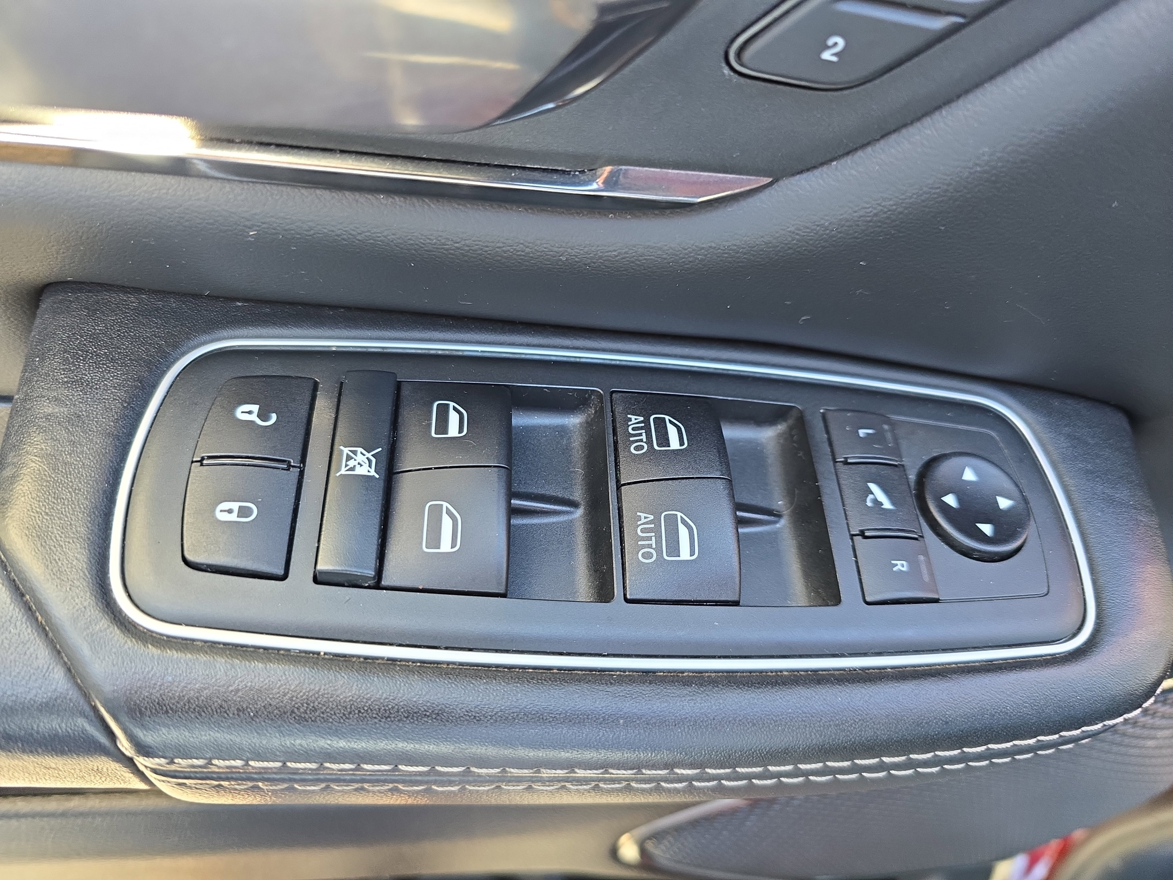 Used 2020 RAM 1500 Limited w/ Body Color Bumper Group image 27