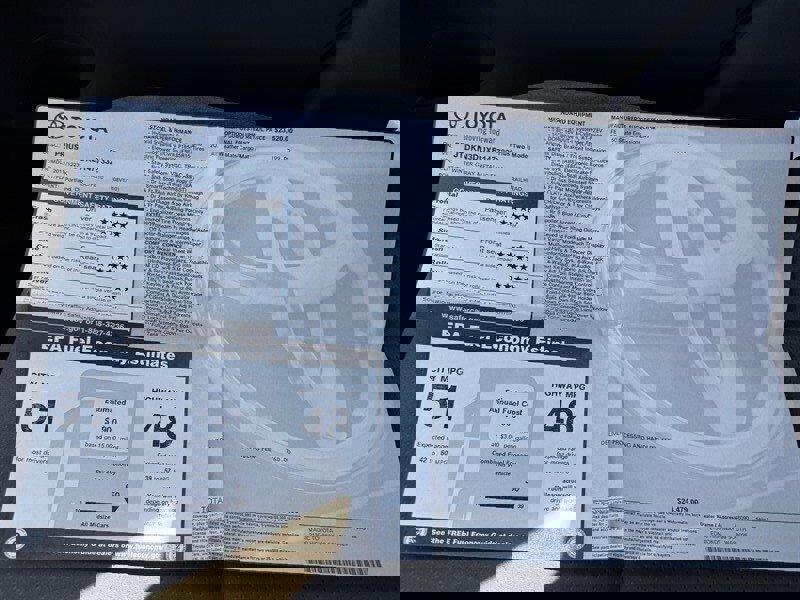 Used 2011 Toyota Prius Two image 25