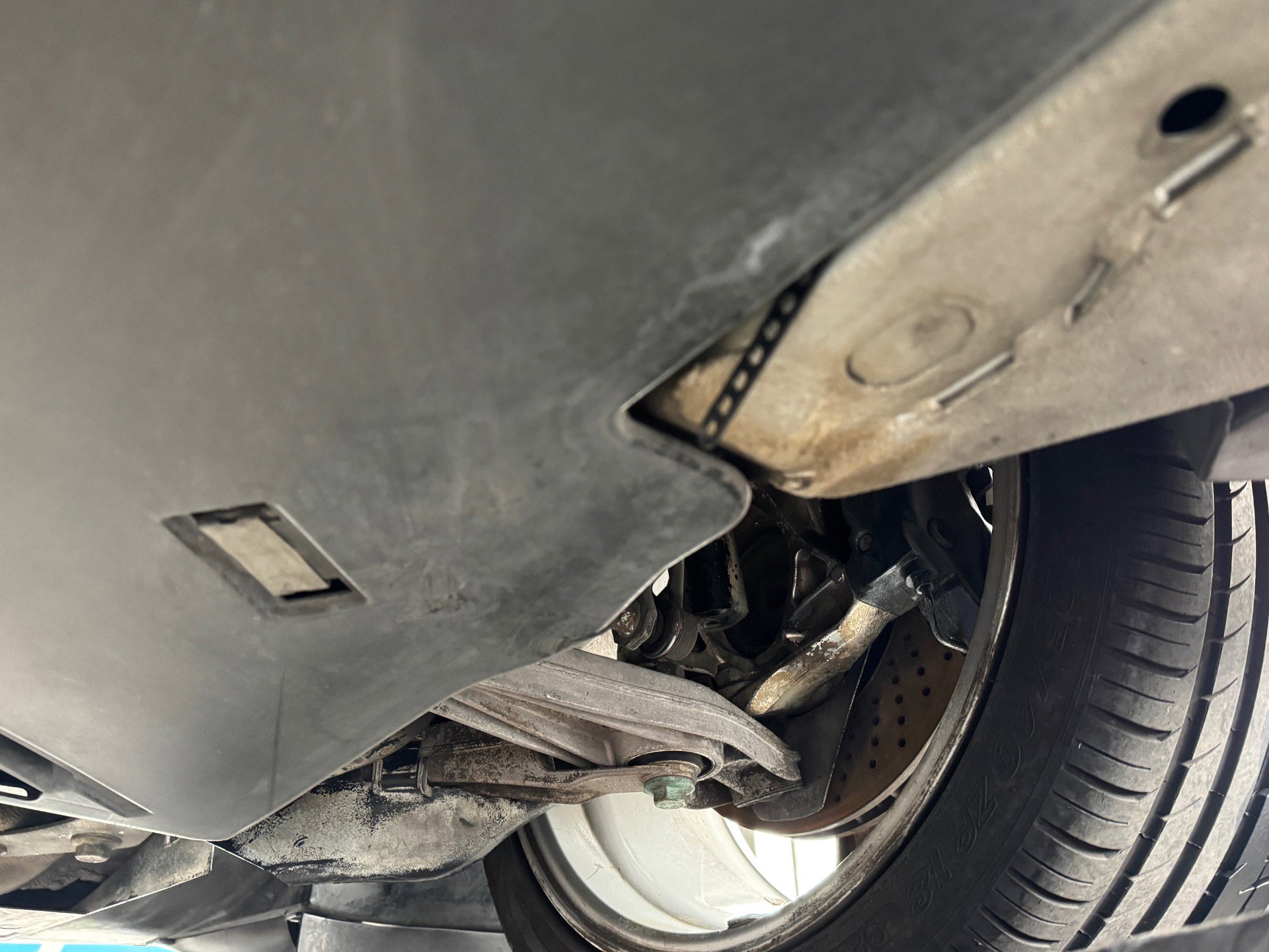 Used 1999 Porsche 911 Cabriolet image 50