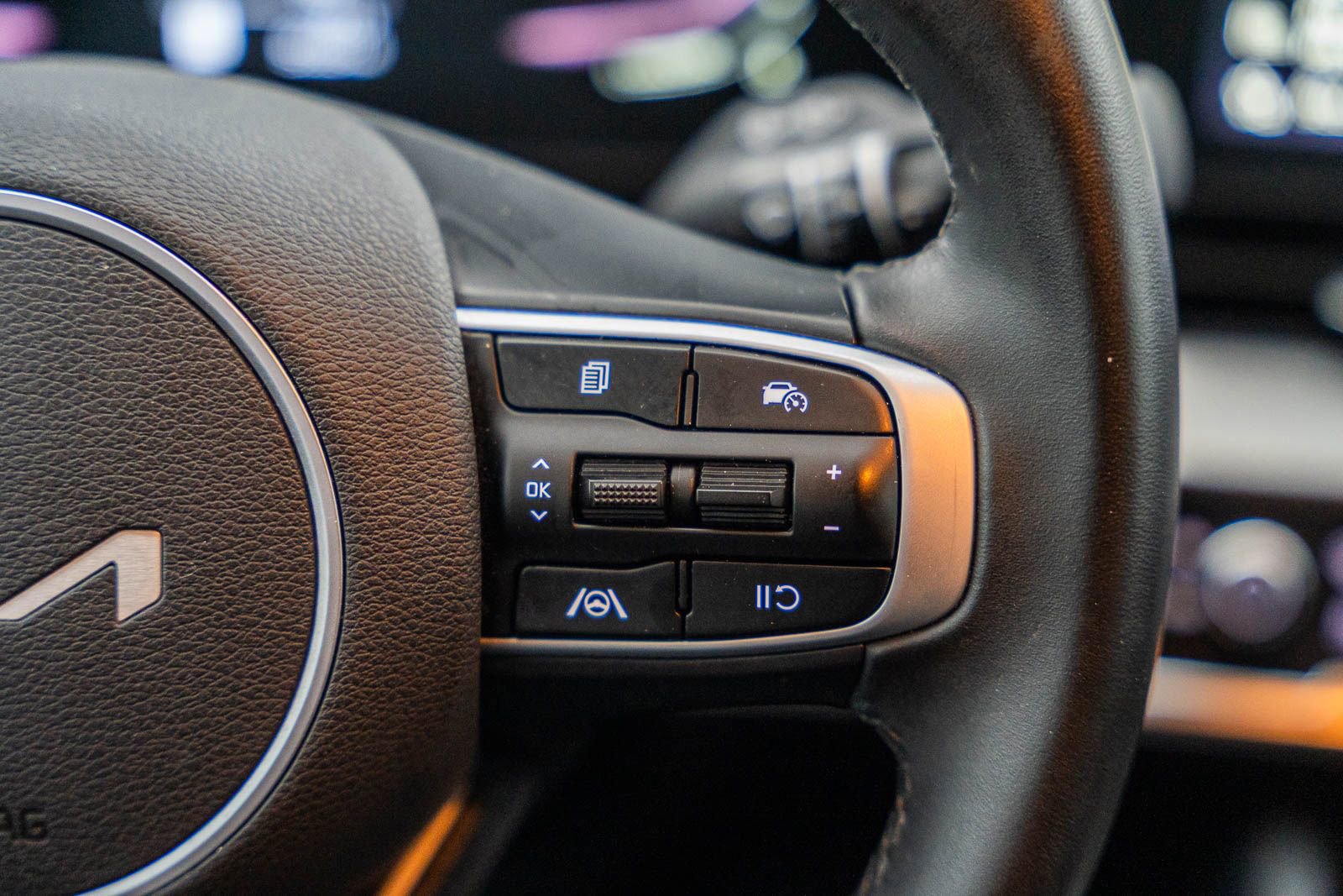 Used 2023 Kia Sportage EX image 27