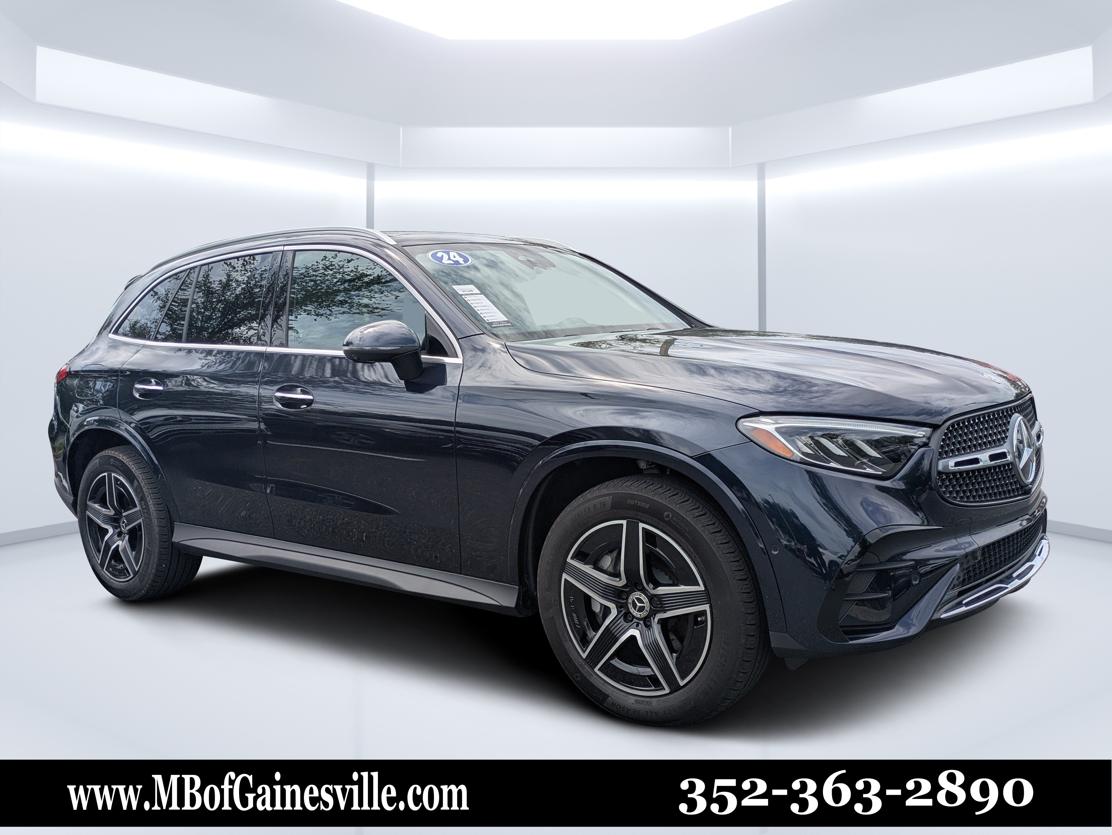 Certified 2024 Mercedes-Benz GLC 300 4MATIC image 1
