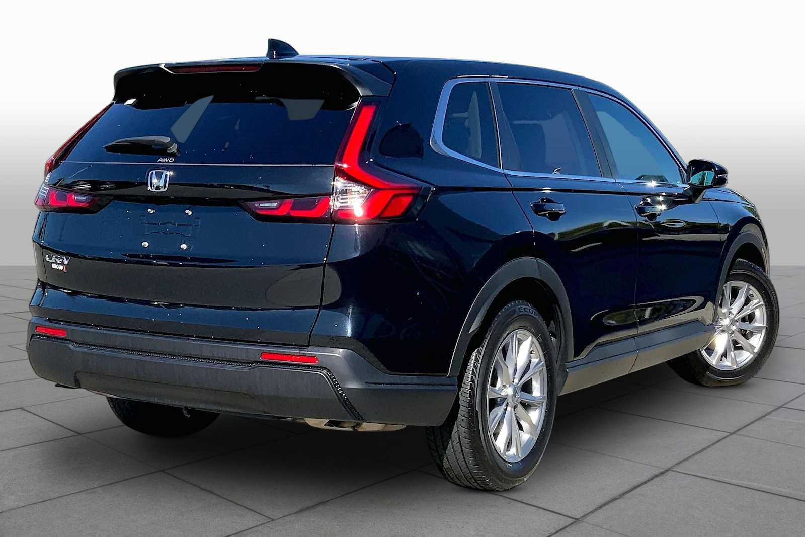 Used 2024 Honda CR-V EX image 11