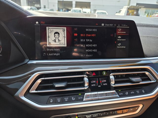 Used 2022 BMW X5 M50i w/ Executive Package AWD/4WD image 14