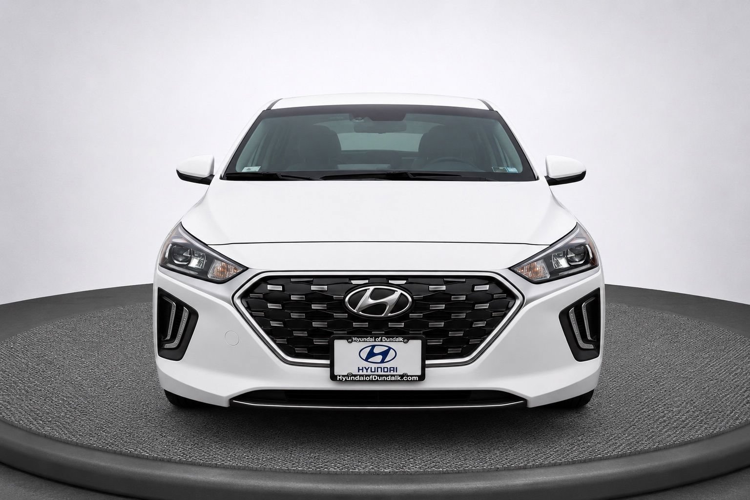 Used 2021 Hyundai Ioniq SE FWD image 23
