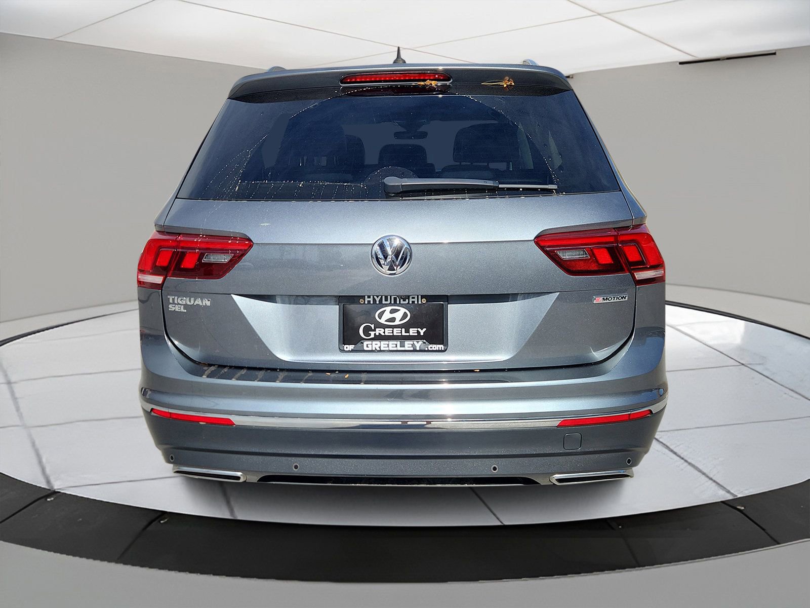 Used 2020 Volkswagen Tiguan SEL image 4