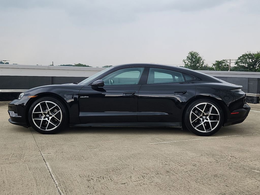 Certified 2025 Porsche Taycan image 2