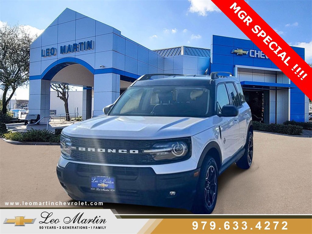 Used 2025 Ford Bronco Sport Outer Banks image 1