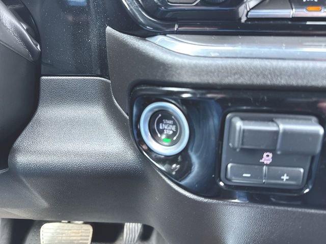 Used 2024 Chevrolet Silverado 1500 High Country w/ High Country Premium Package AWD/4WD image 17