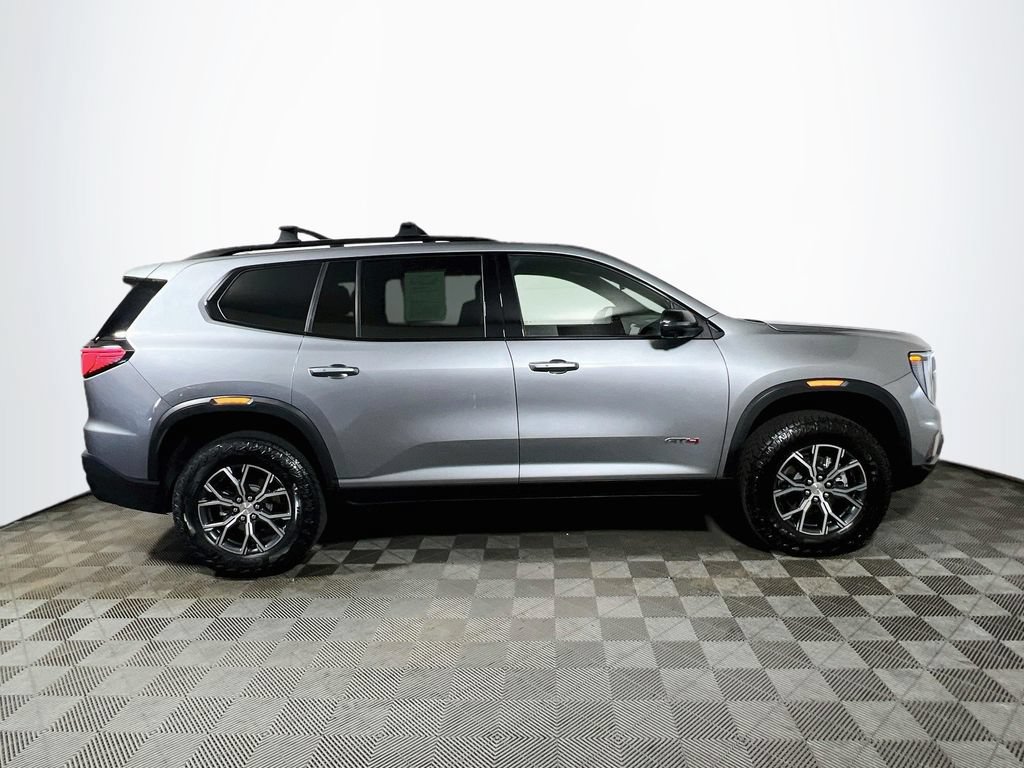 Used 2025 GMC Acadia AT4 w/ LPO, Floor Liner Package AWD/4WD image 8