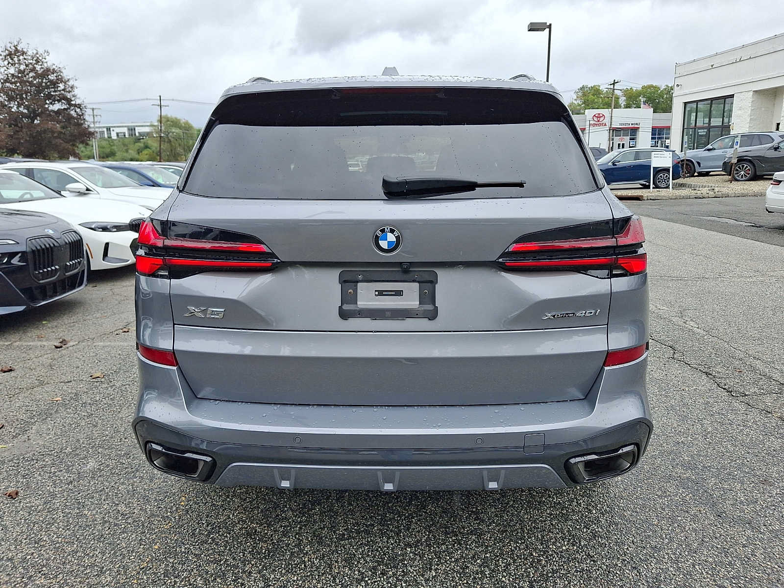 Used 2024 BMW X5 xDrive40i w/ Executive Package AWD/4WD image 5