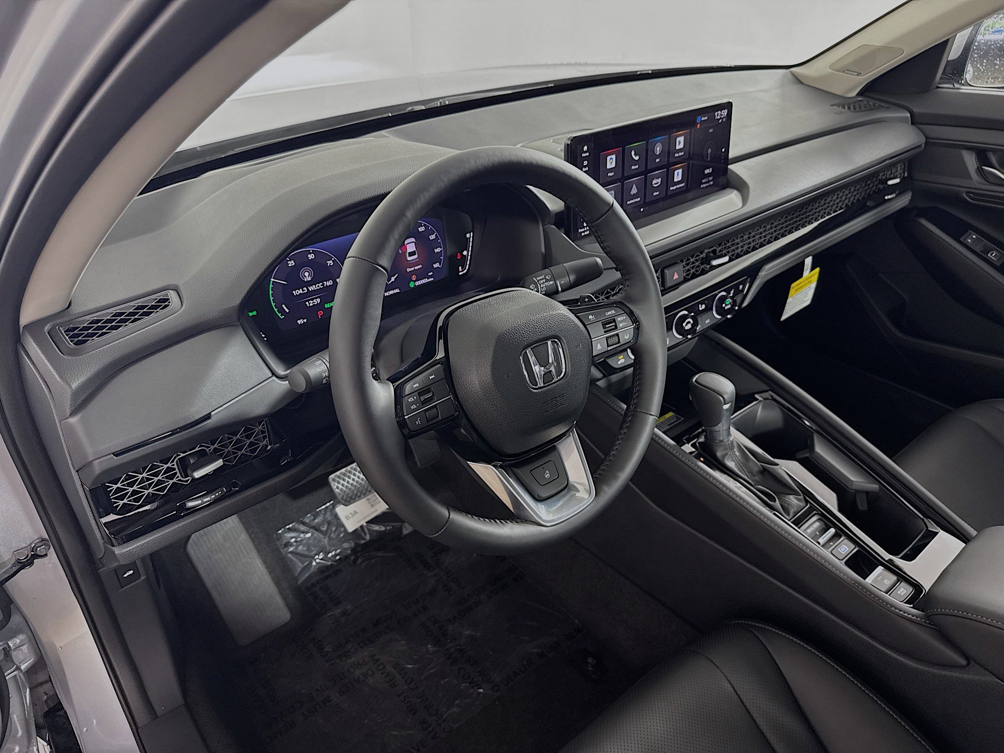 New 2025 Honda Accord Touring image 8