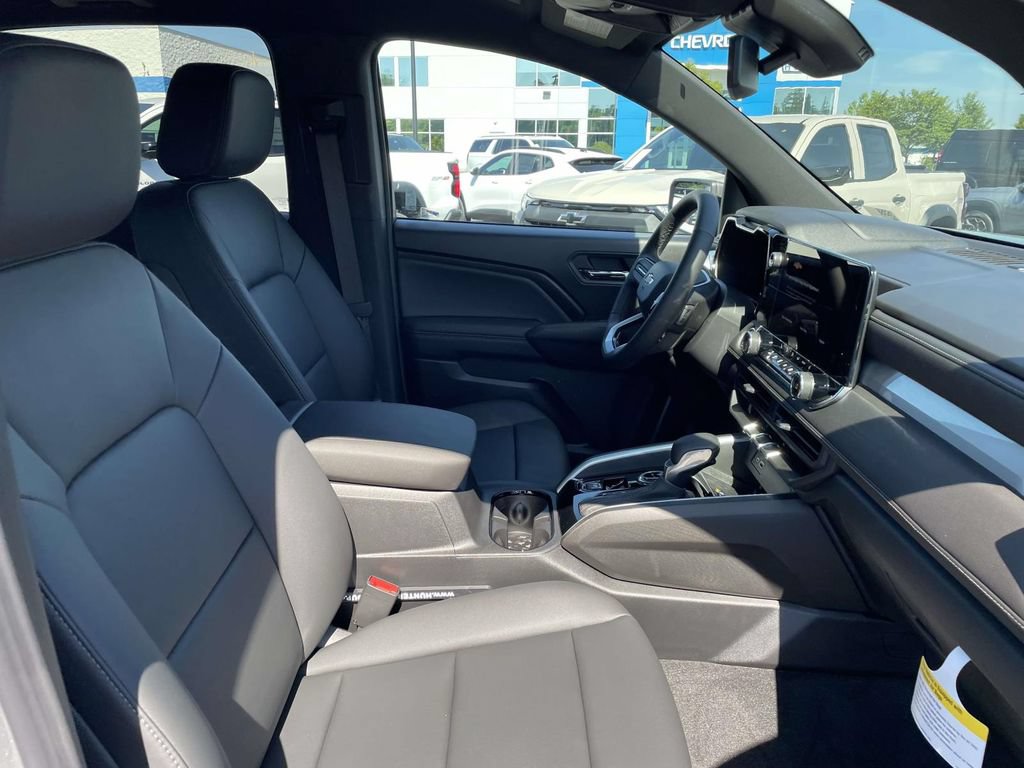 New 2026 Chevrolet Colorado LT w/ LT Convenience Package AWD/4WD image 9