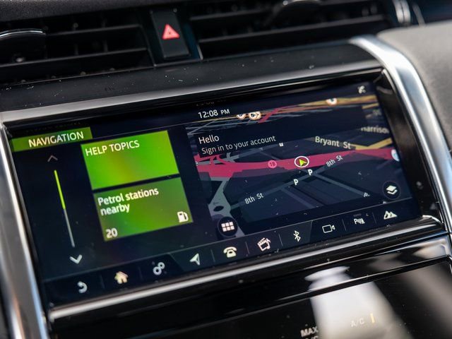Used 2020 Land Rover Discovery Sport S image 45