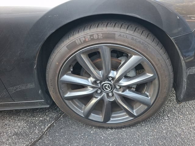 Used 2024 MAZDA MAZDA3 s FWD image 4