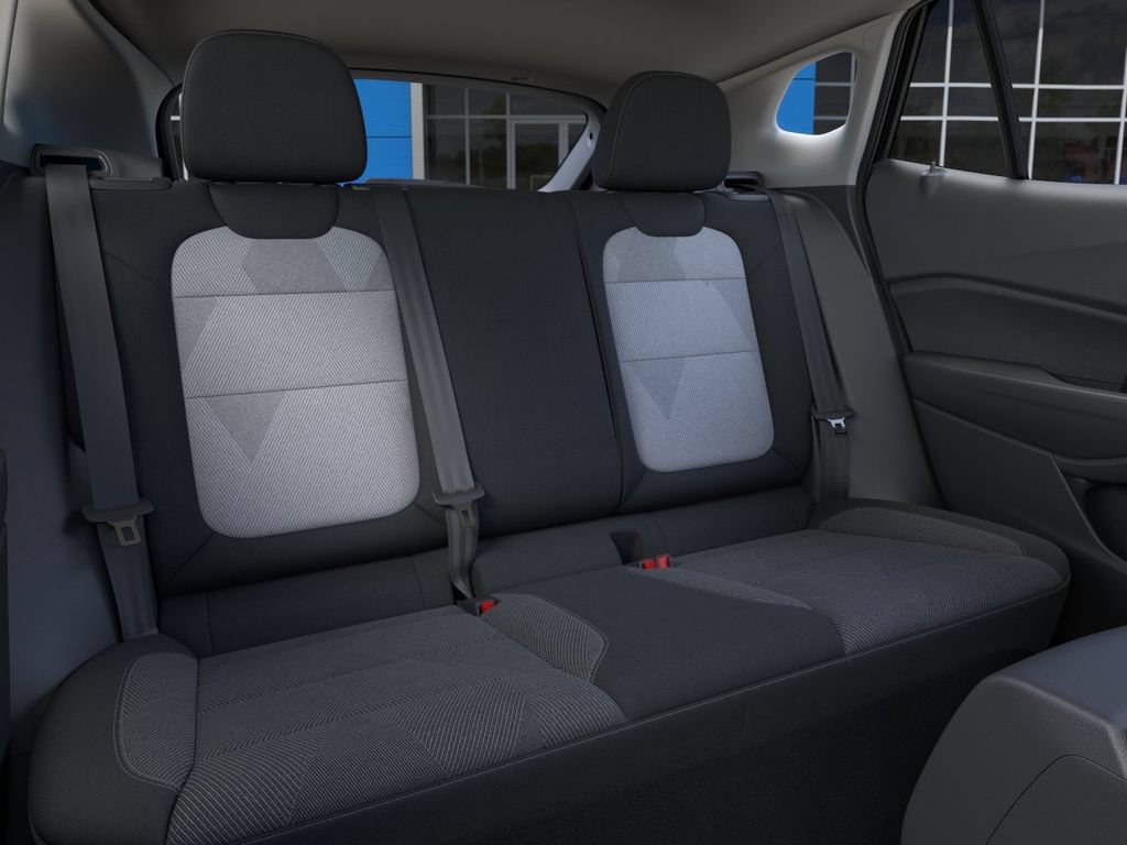 New 2026 Chevrolet Trax LS w/ LS Convenience Package FWD image 18