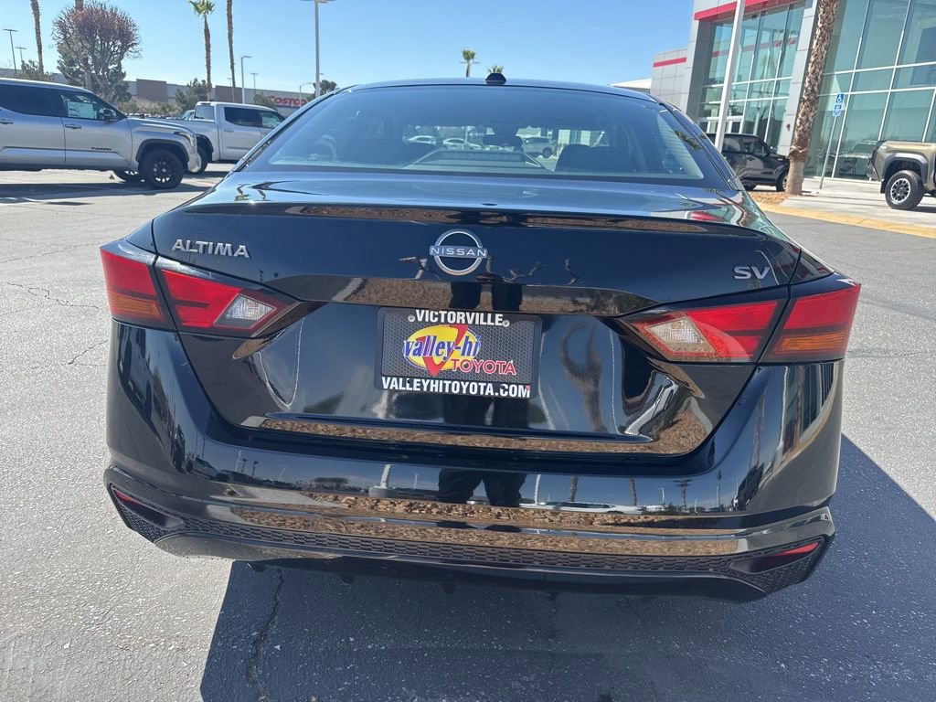 Used 2023 Nissan Altima 2.5 SV image 6