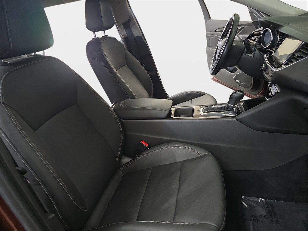 Used 2018 Buick Regal Essence w/ Driver Confidence Package #1 image 12