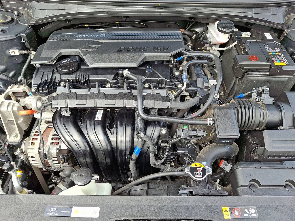 Used 2023 Hyundai Elantra SEL FWD image 27