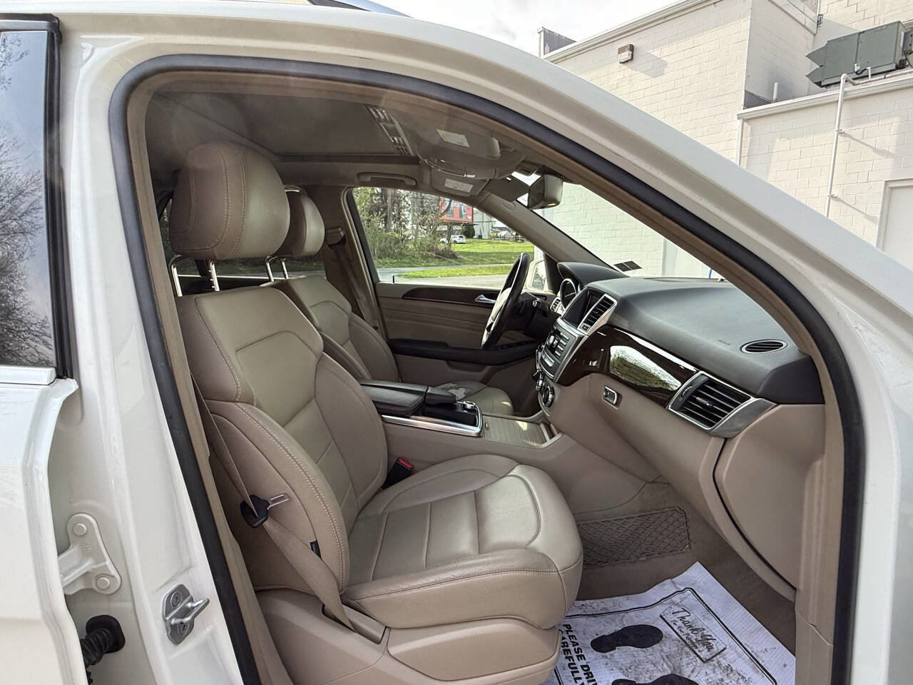 Used 2012 Mercedes-Benz ML 350 4MATIC w/ Premium 1 Pkg image 14