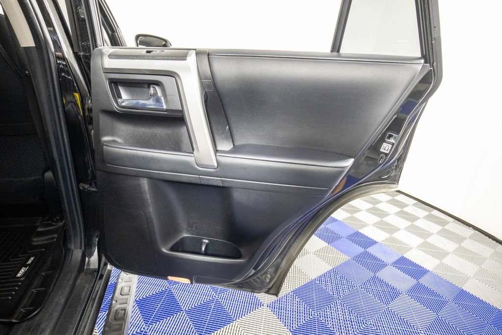 Used 2021 Toyota 4Runner SR5 image 15