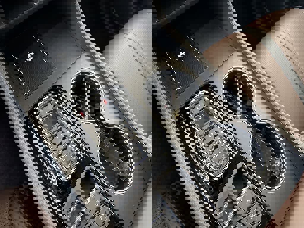 Certified 2024 Honda Pilot Elite image 37