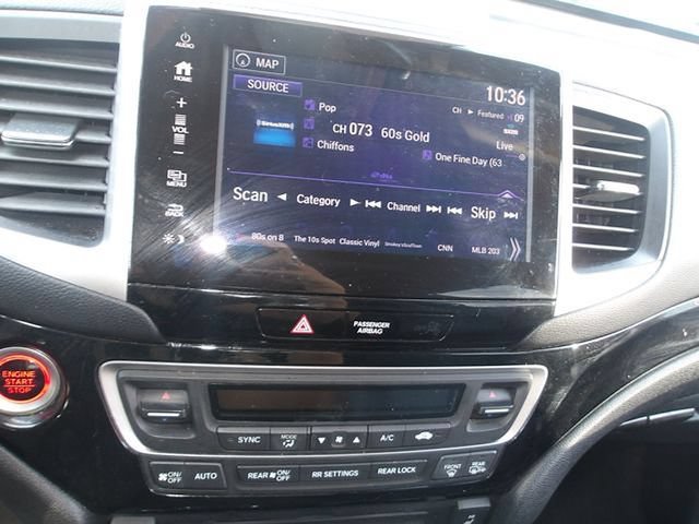 Used 2017 Honda Pilot Touring image 18