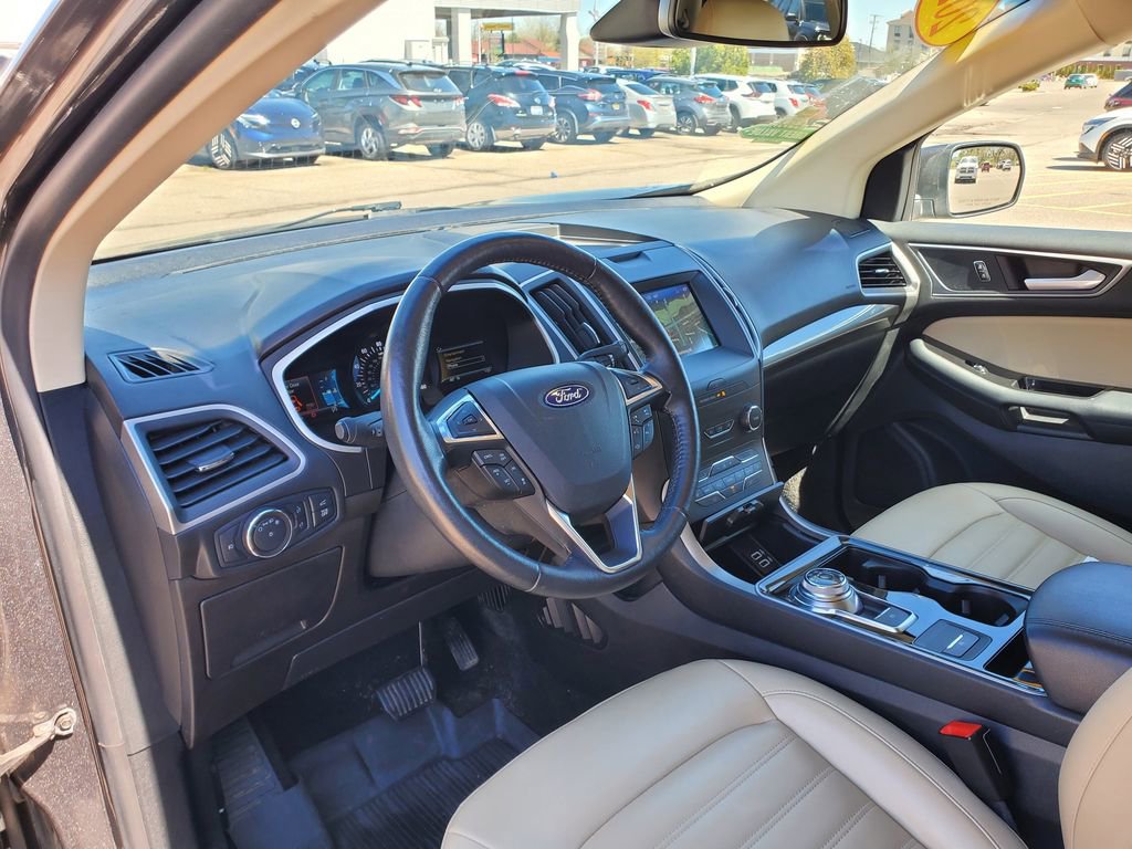 Used 2020 Ford Edge SEL w/ Convenience Package AWD/4WD image 17