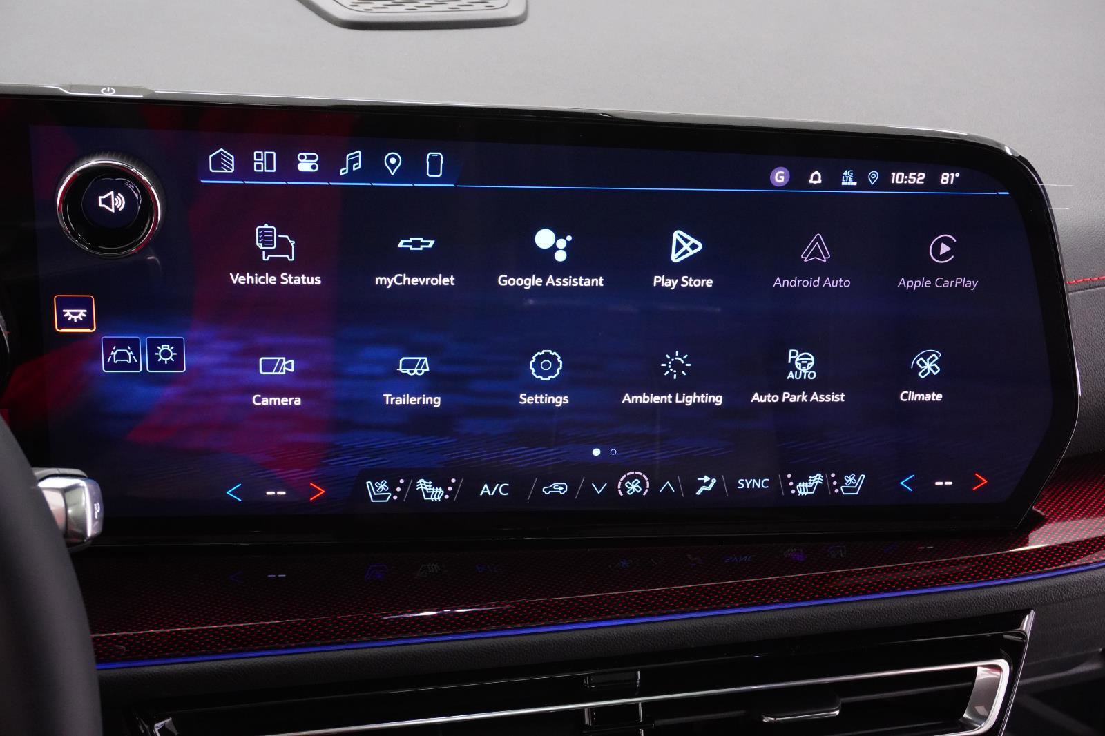 New 2026 Chevrolet Traverse RS w/ LPO, Floor Liner Package image 28