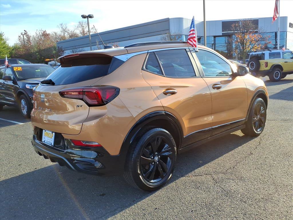 Used 2024 Buick Encore GX Sport Touring w/ Comfort Package image 7