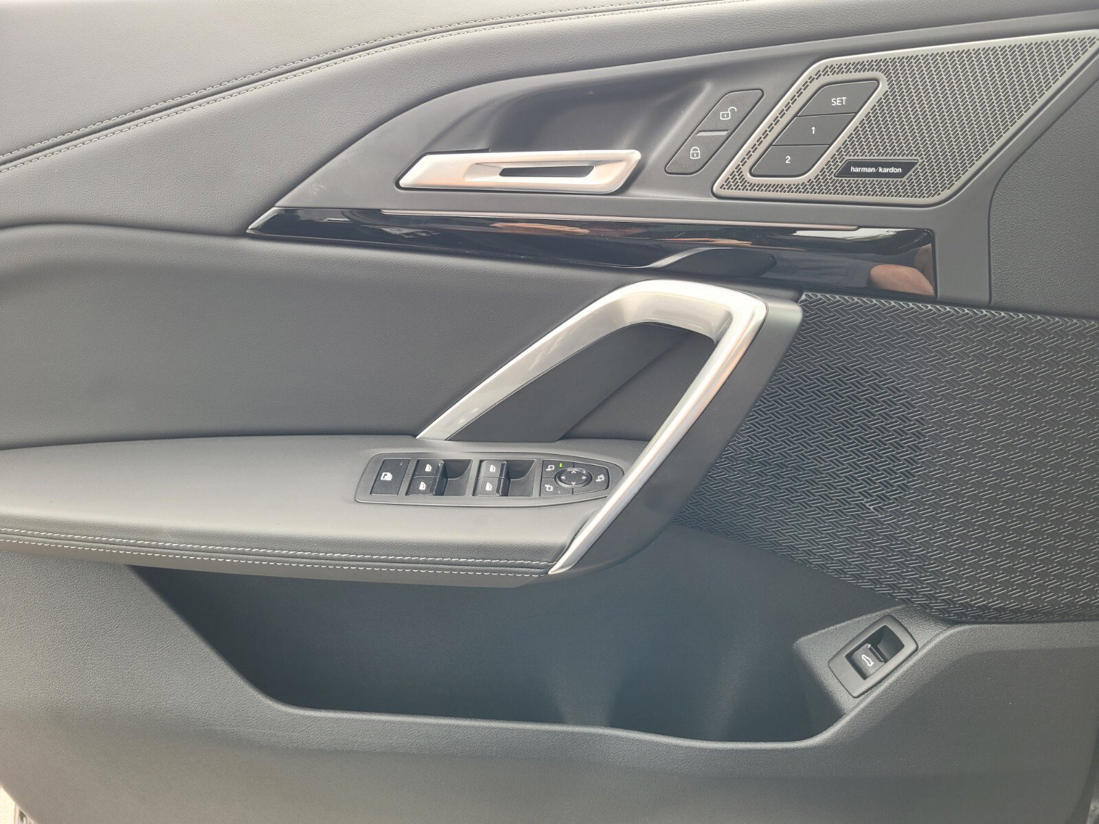 Used 2026 BMW X1 xDrive28i w/ Convenience Package image 21