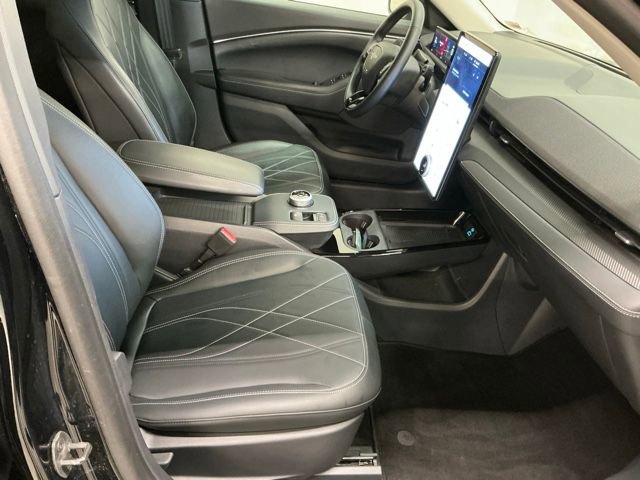 Used 2024 Ford Mustang Mach-E Select image 19