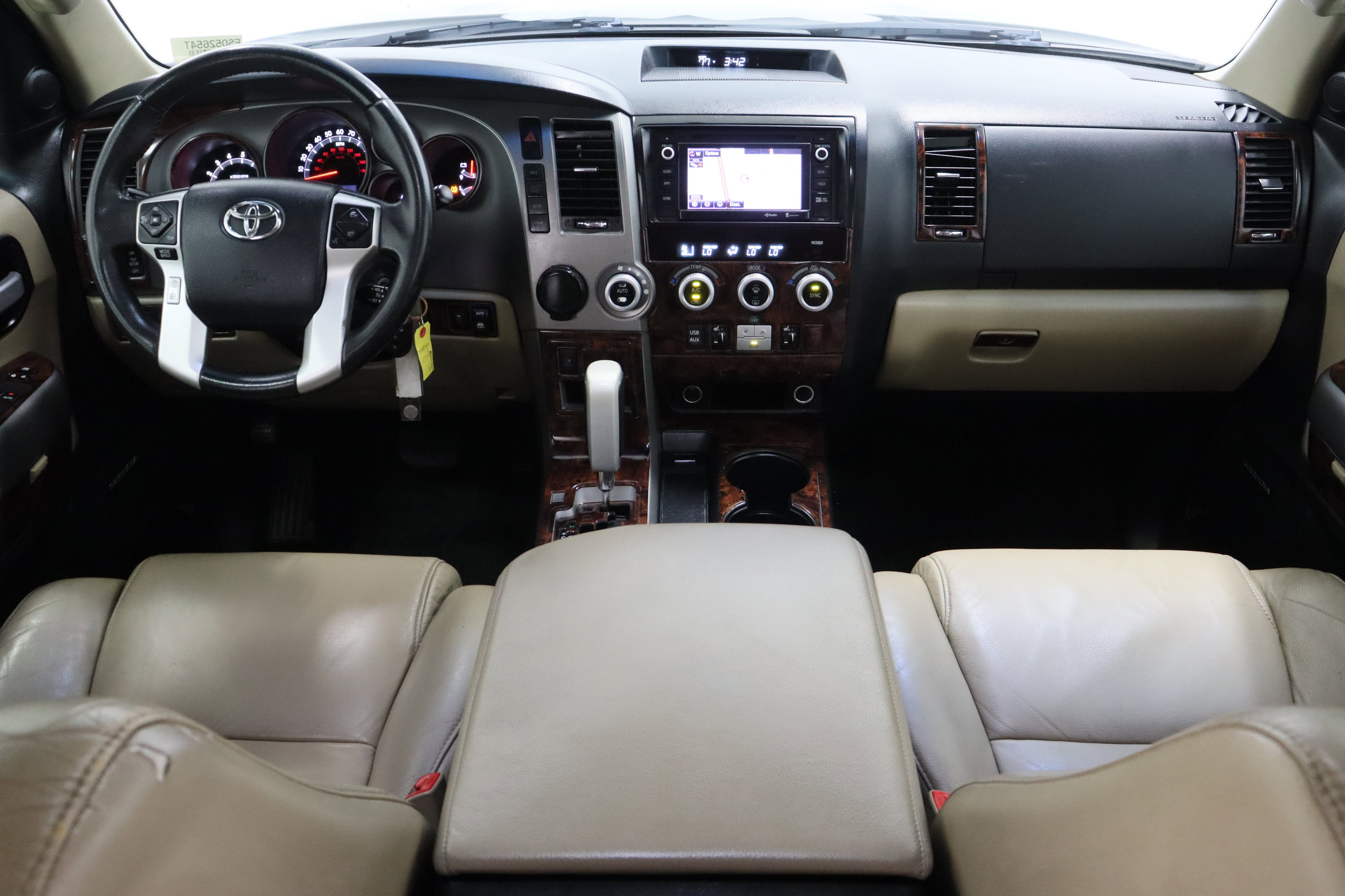 Used 2014 Toyota Sequoia Limited RWD image 32