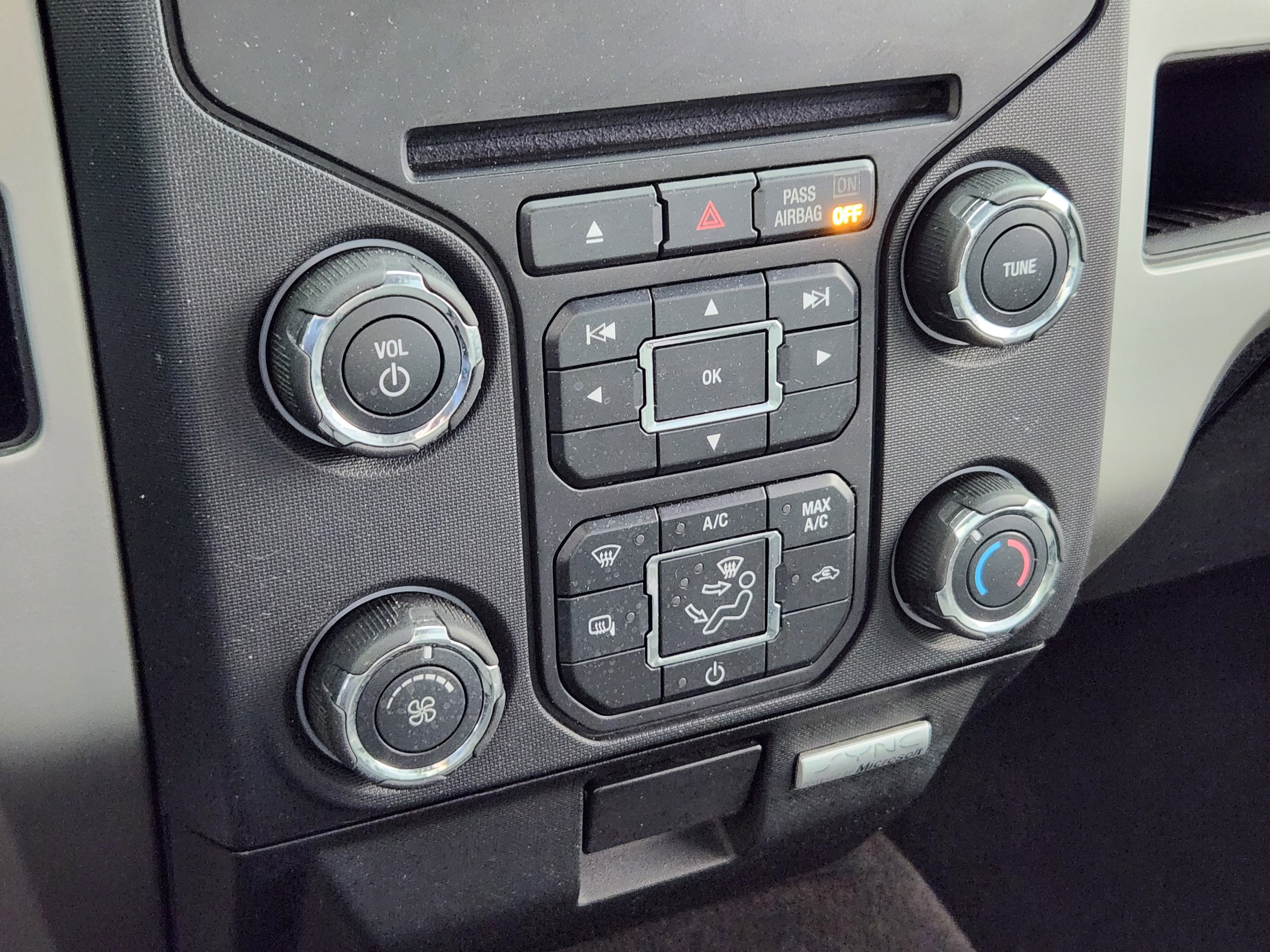 Used 2014 Ford F150 XLT w/ Equipment Group 301A Mid RWD image 22