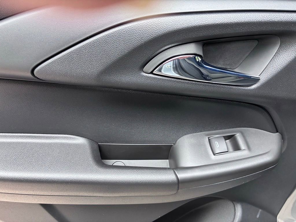 New 2026 Chevrolet TrailBlazer ACTIV w/ Driver Confidence Package FWD image 17