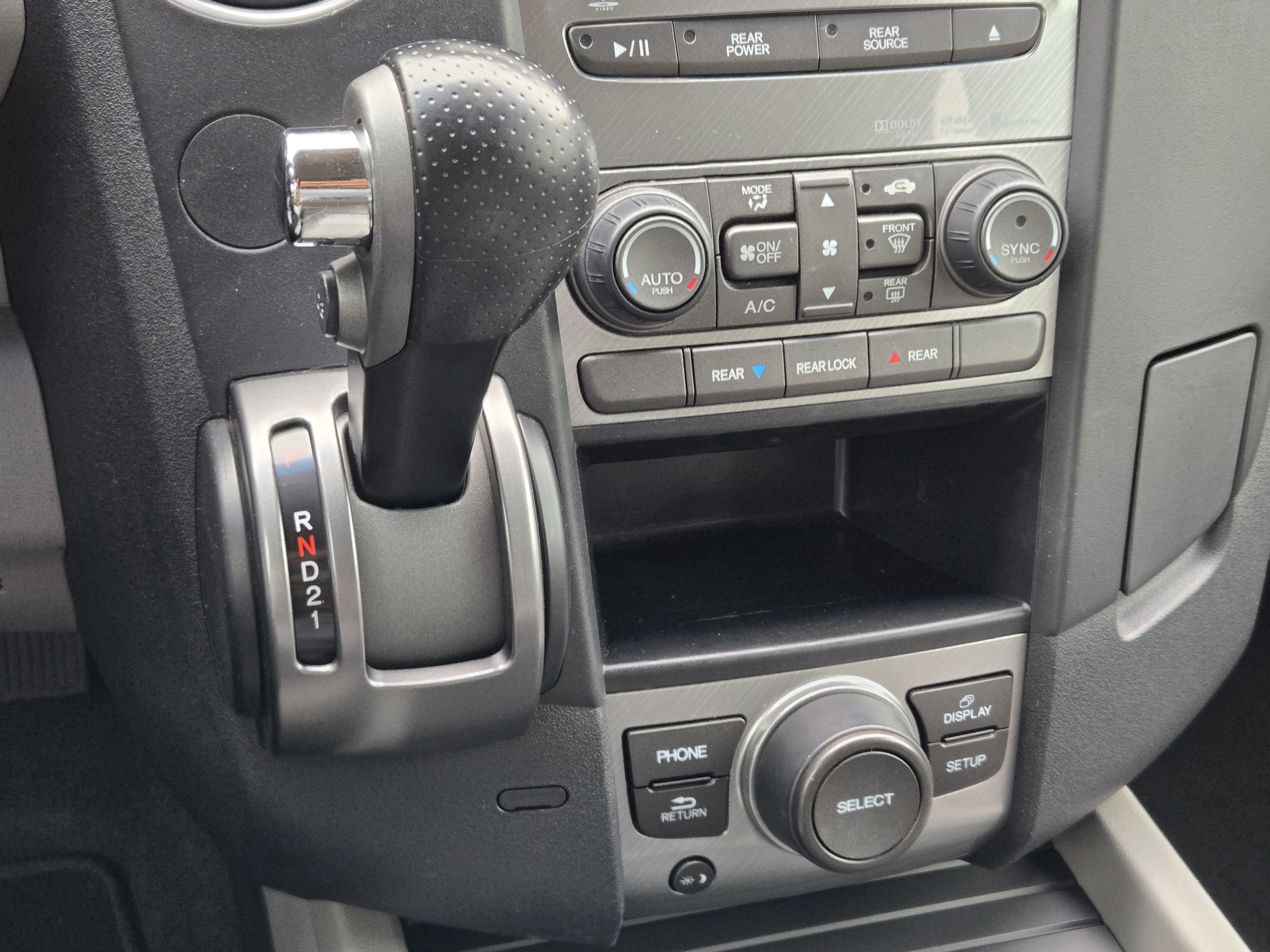 Used 2015 Honda Pilot SE image 15