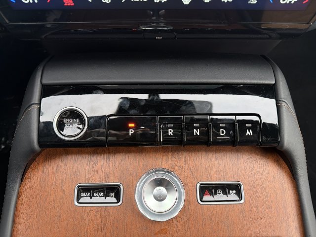New 2025 Lincoln Navigator L Black Label AWD/4WD image 20