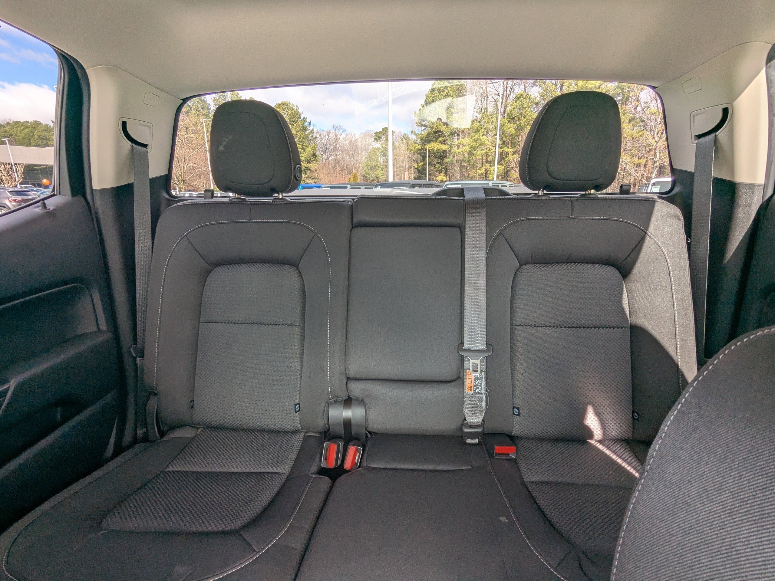 Used 2022 Chevrolet Colorado LT image 10