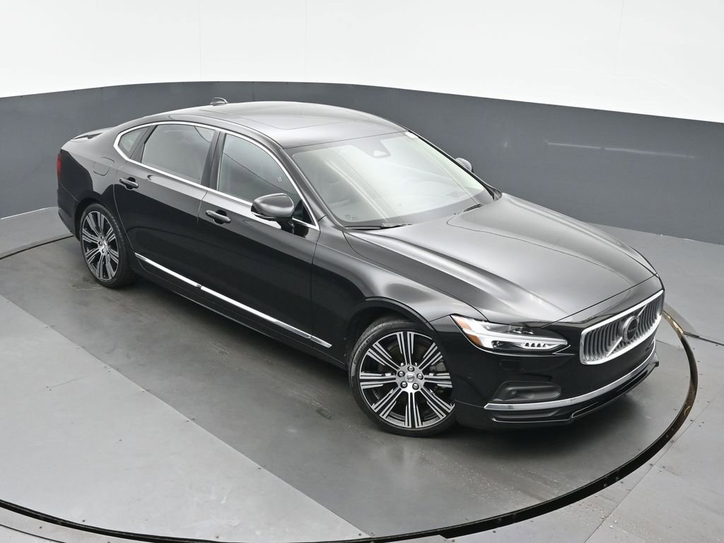 Used 2023 Volvo S90 B6 Ultimate w/ Protection Package Premier image 32