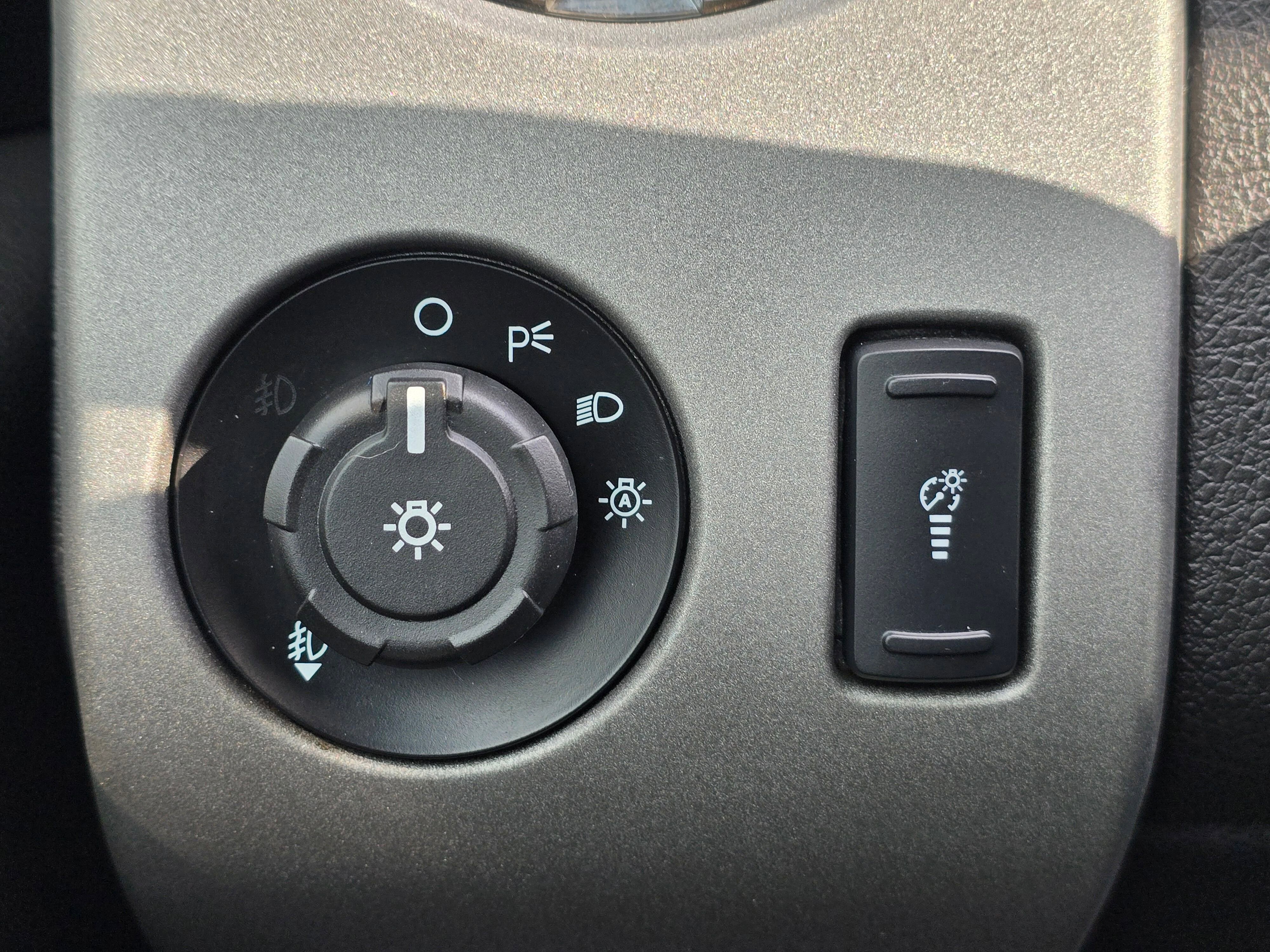 Used 2016 Ford F250 Lariat w/ Lariat Ultimate Package image 24