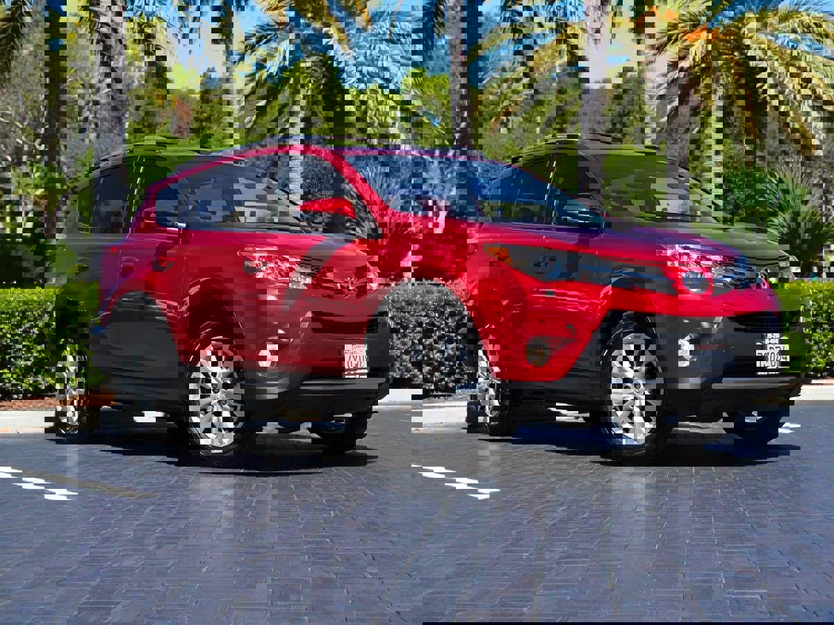 Used 2015 Toyota RAV4 Limited image 2