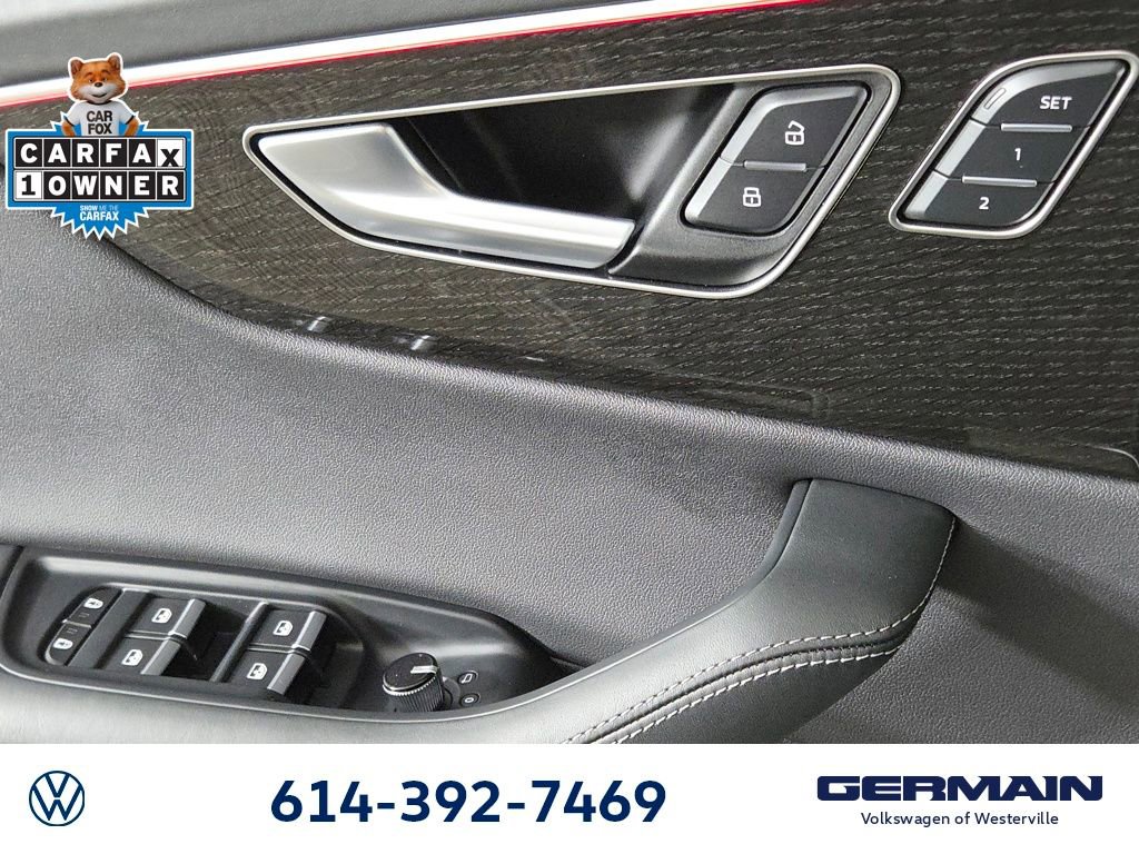 Used 2024 Audi Q8 Prestige w/ Prestige Package image 27