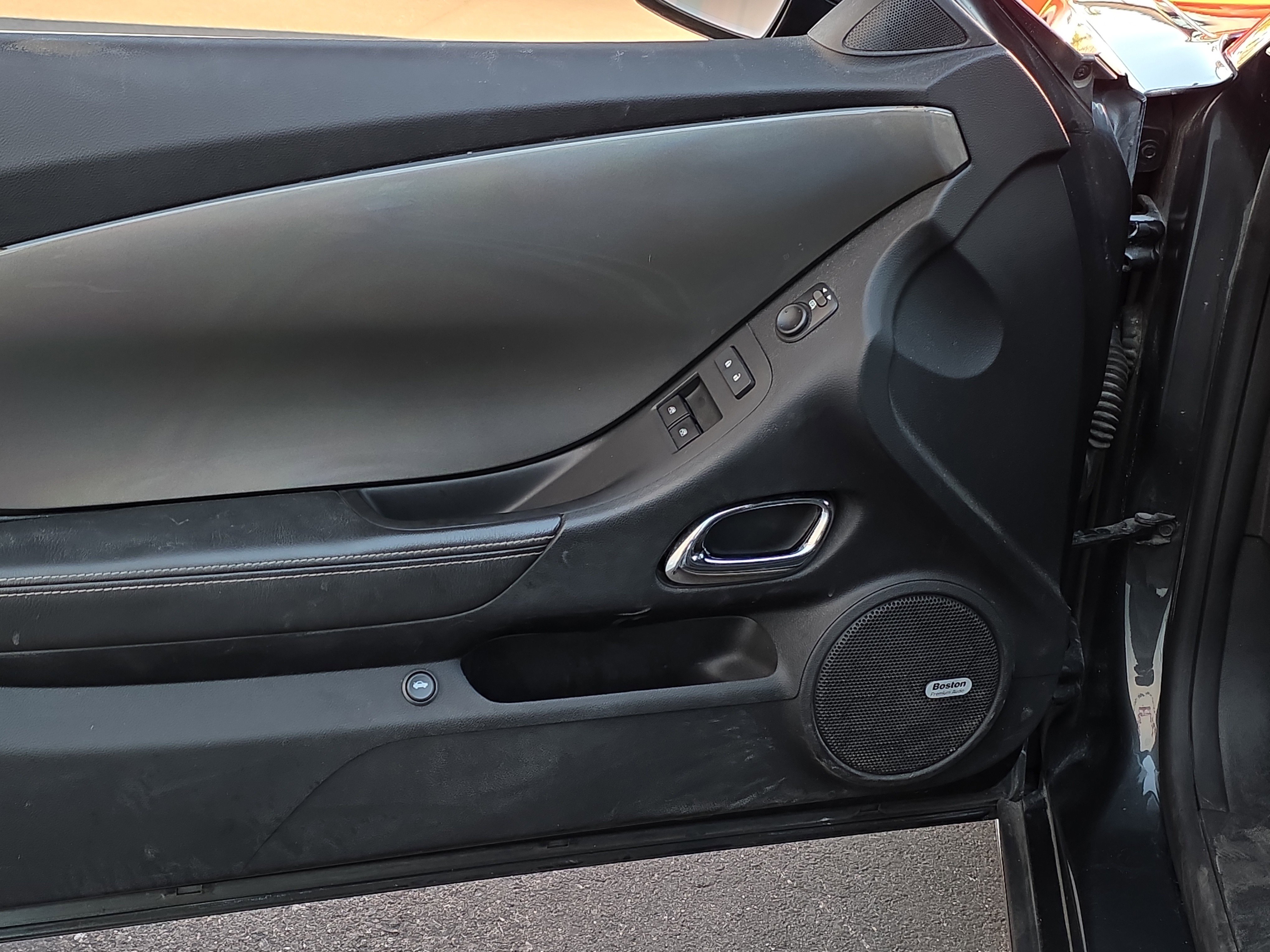 Used 2015 Chevrolet Camaro LT w/ RS Package image 10