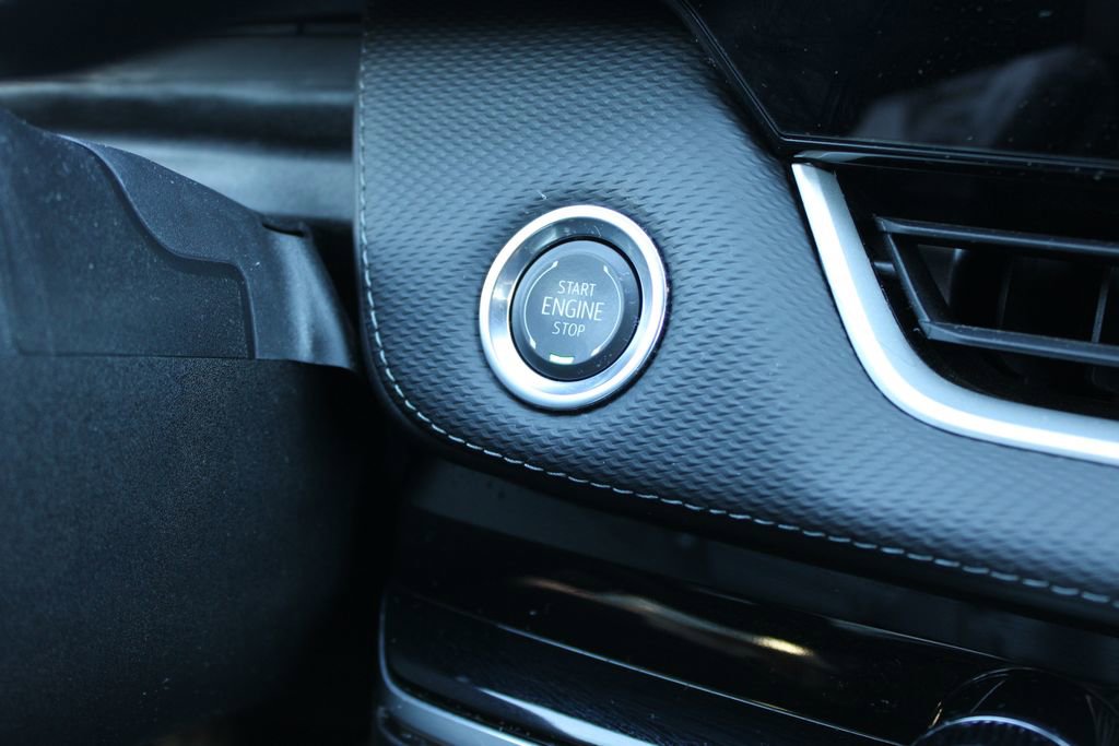 Used 2026 Chevrolet Equinox LT image 36