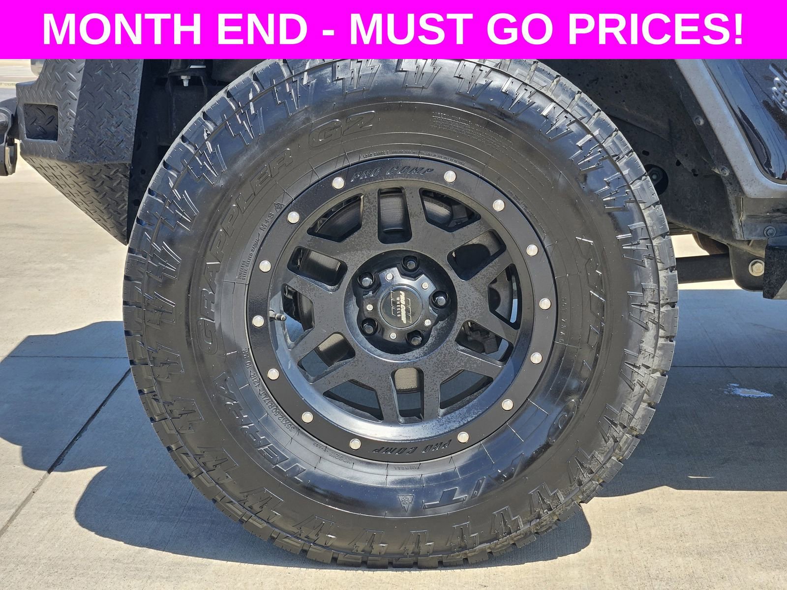 Used 2020 Jeep Gladiator Overland image 12