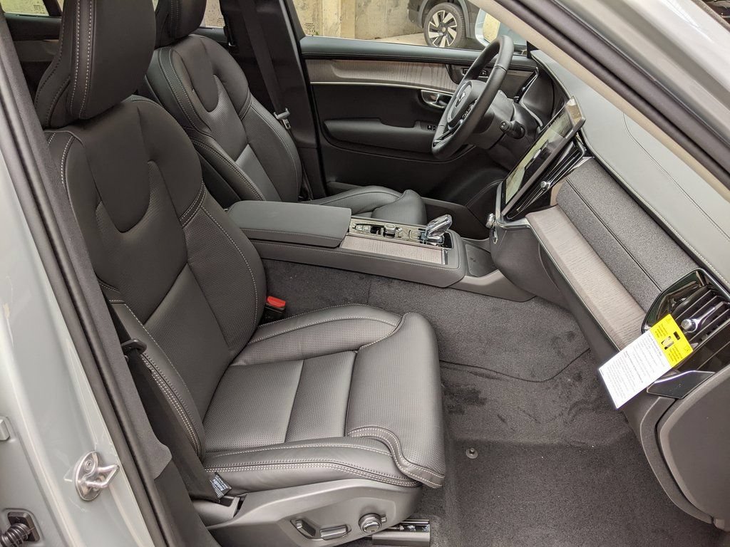 New 2026 Volvo XC90 B6 Ultra w/ Protection Package AWD/4WD image 22