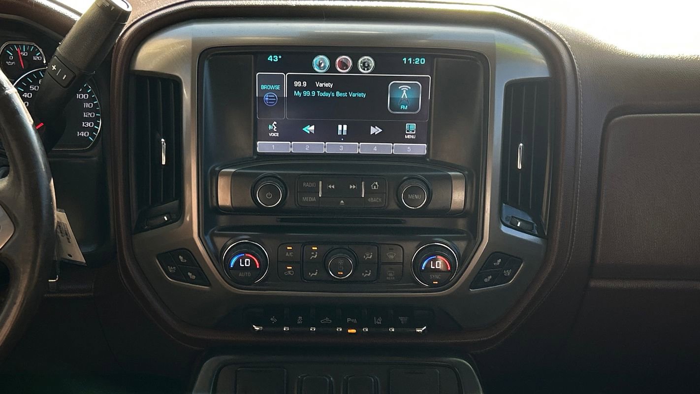 Used 2015 Chevrolet Silverado 2500 High Country w/ Duramax Plus Package image 18