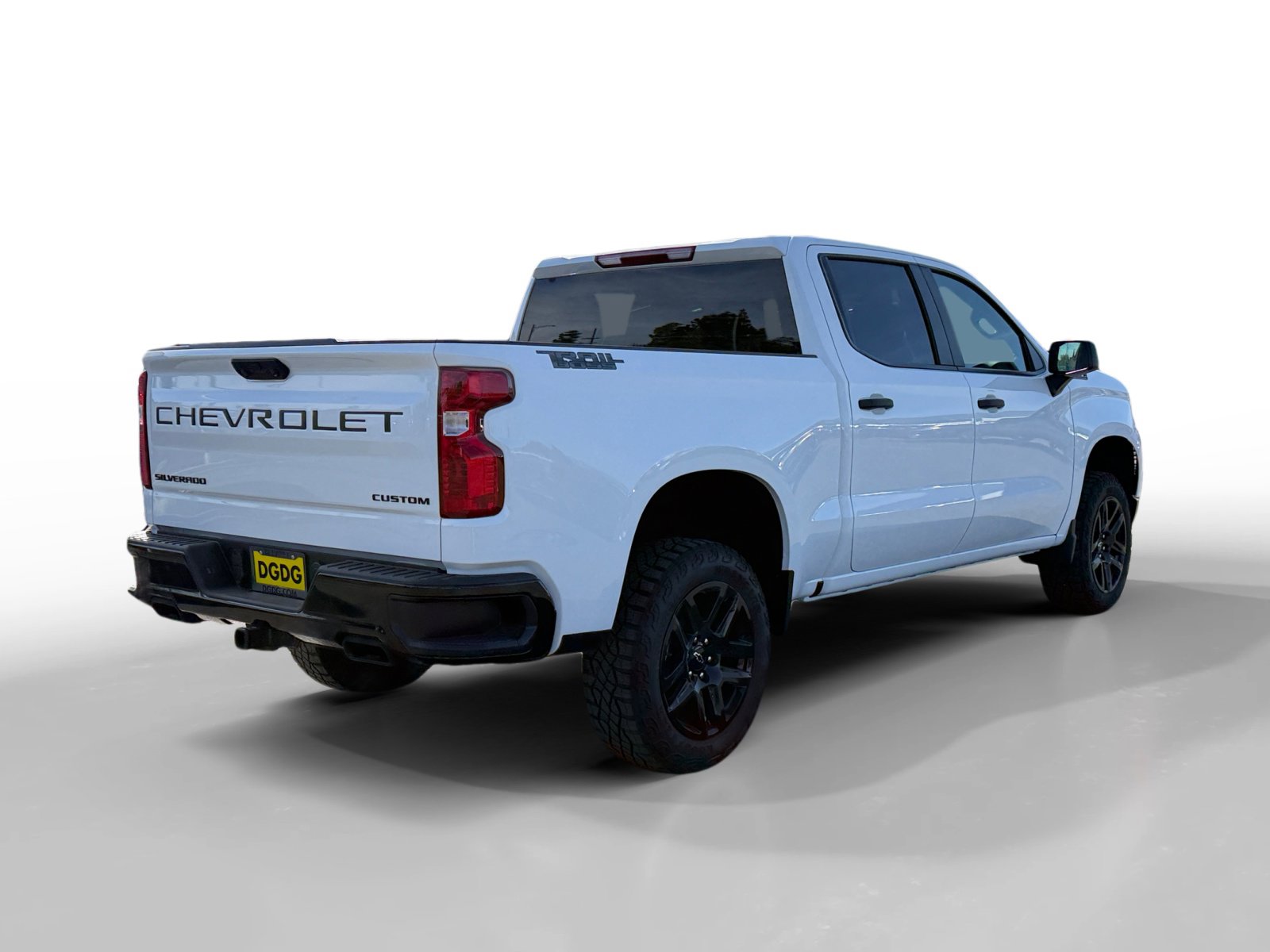 New 2026 Chevrolet Silverado 1500 Custom Trail Boss w/ Dark Appearance Package image 5