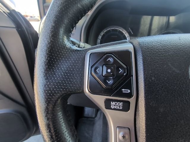 Used 2014 Toyota 4Runner Limited image 16